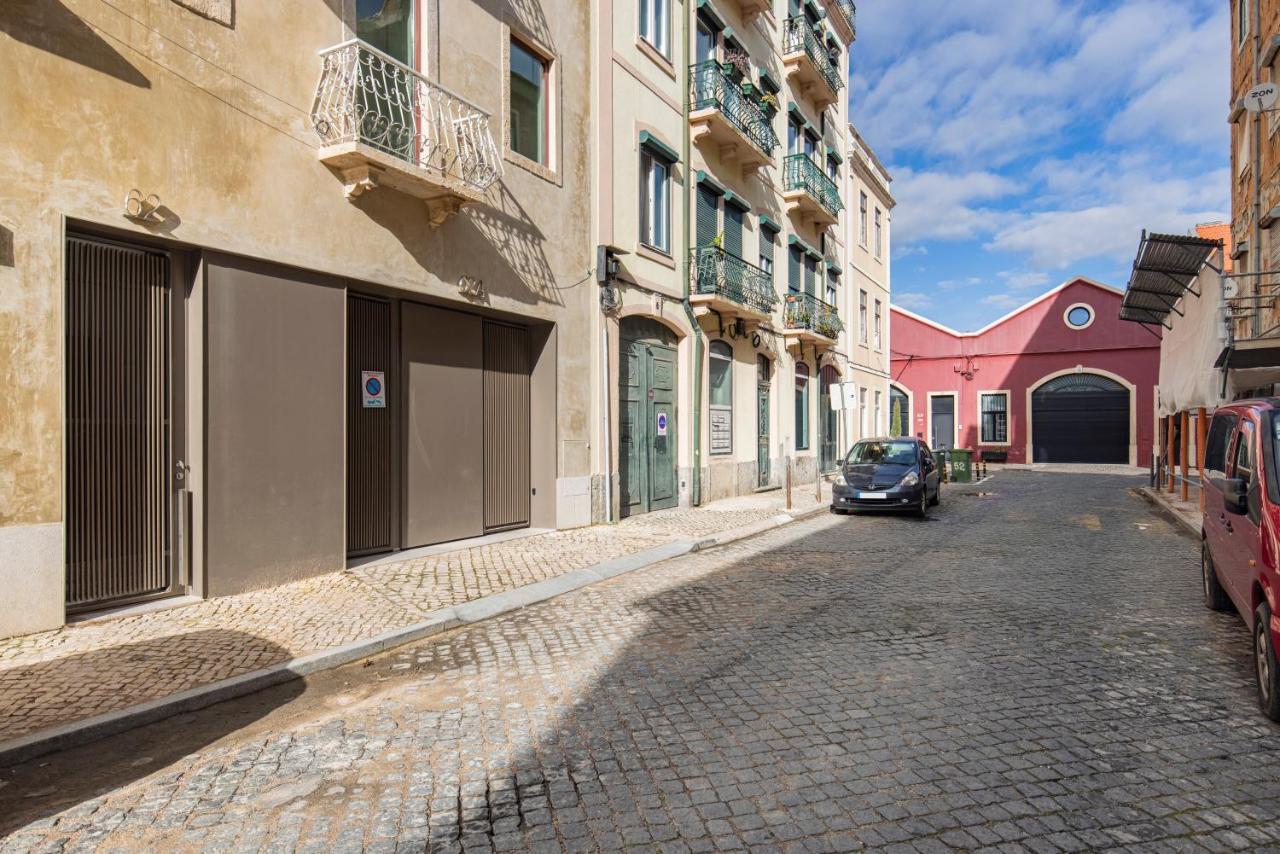 Deluxe 2Bdr Apartment W/ Patio By Lovelystay Lisboa 外观 照片
