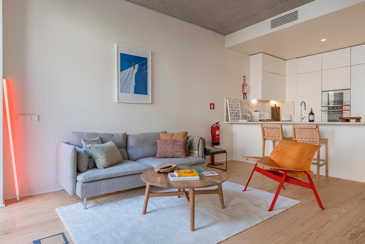Deluxe 2Bdr Apartment W/ Patio By Lovelystay Lisboa 外观 照片
