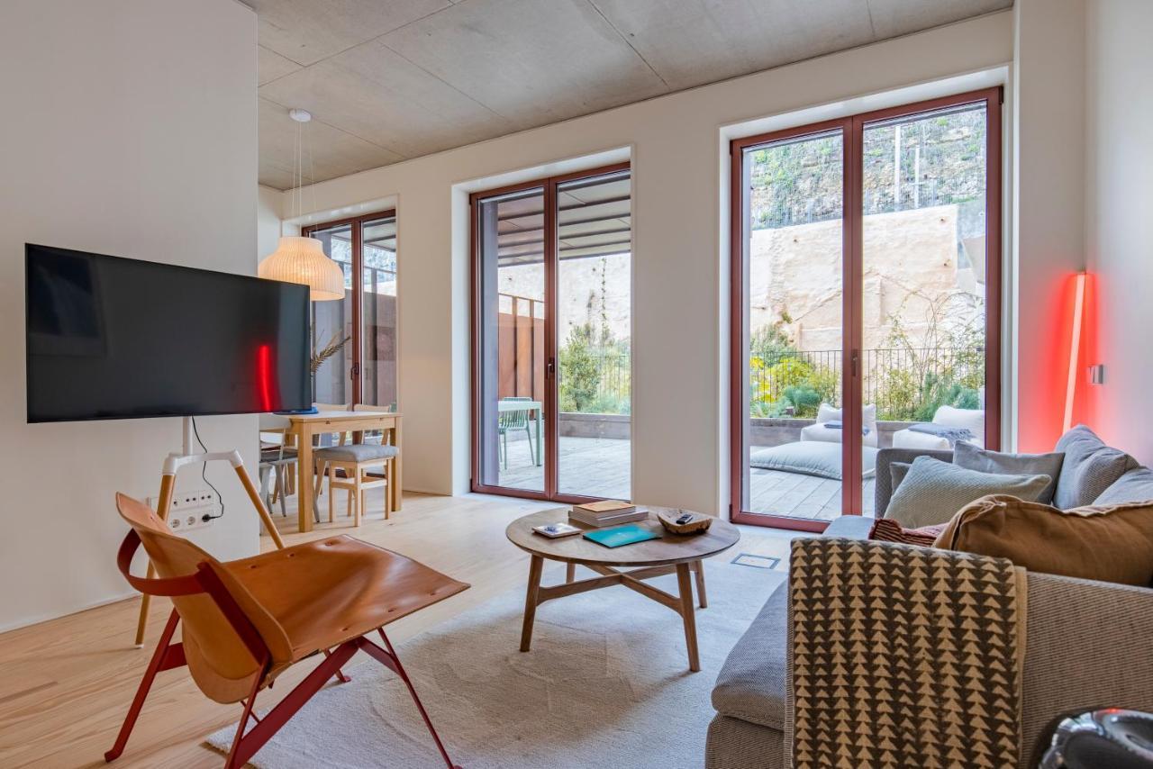 Deluxe 2Bdr Apartment W/ Patio By Lovelystay Lisboa 外观 照片
