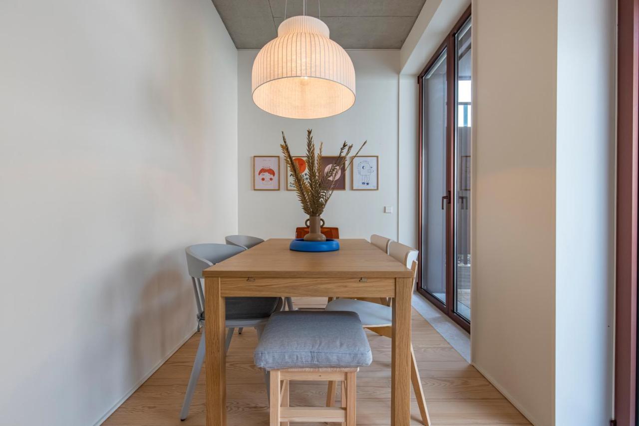 Deluxe 2Bdr Apartment W/ Patio By Lovelystay Lisboa 外观 照片