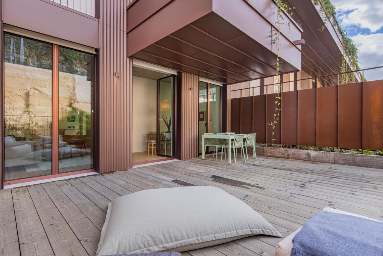 Deluxe 2Bdr Apartment W/ Patio By Lovelystay Lisboa 外观 照片