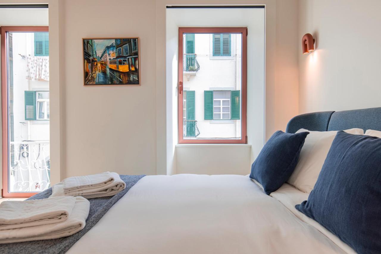 Deluxe 2Bdr Apartment W/ Patio By Lovelystay Lisboa 外观 照片